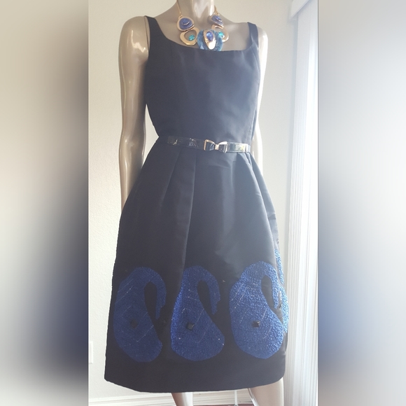 *$4,000 OSCAR DE LA RENTA GORGEOUS BLACK BLUE BEADED RUNWAY SILK DRESS US 0, M - Picture 4 of 13